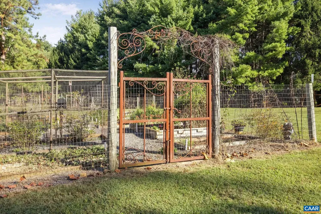 2402 Rock Branch Lane North Garden VA 22959