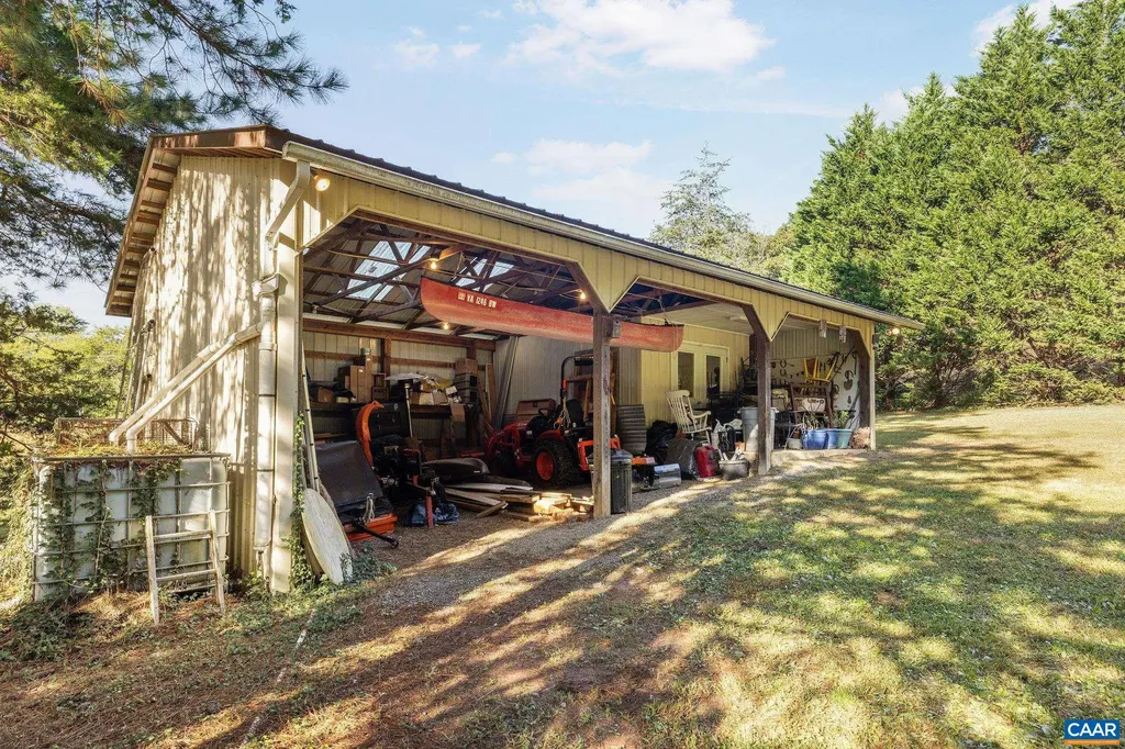 2402 Rock Branch Lane North Garden VA 22959