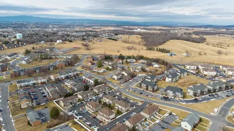 1213 Settlers Lane Harrisonburg VA 22801
