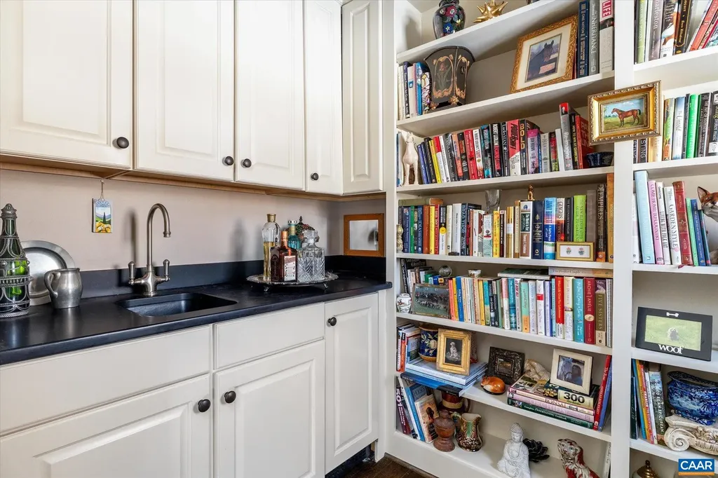 880 Club Drive Keswick VA 22947