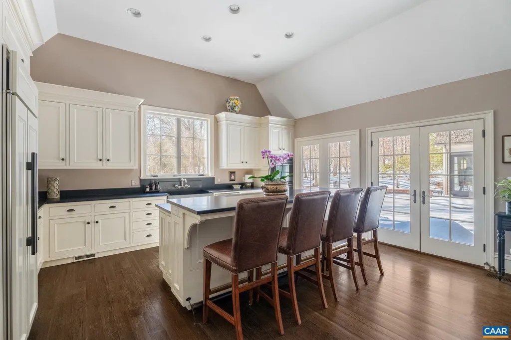 880 Club Drive Keswick VA 22947