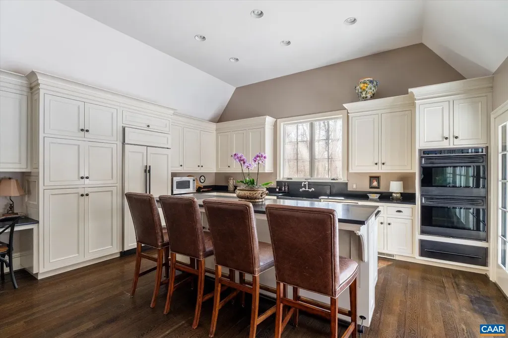 880 Club Drive Keswick VA 22947