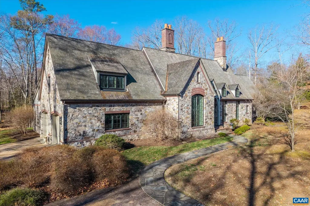 880 Club Drive Keswick VA 22947