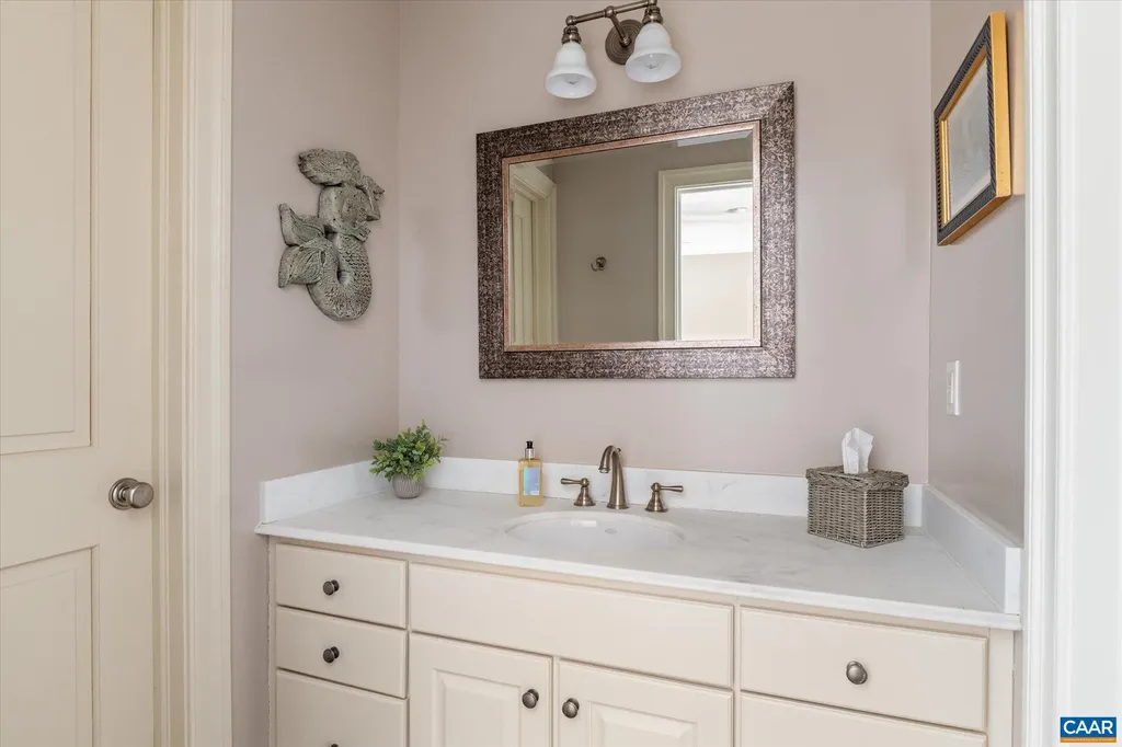 880 Club Drive Keswick VA 22947