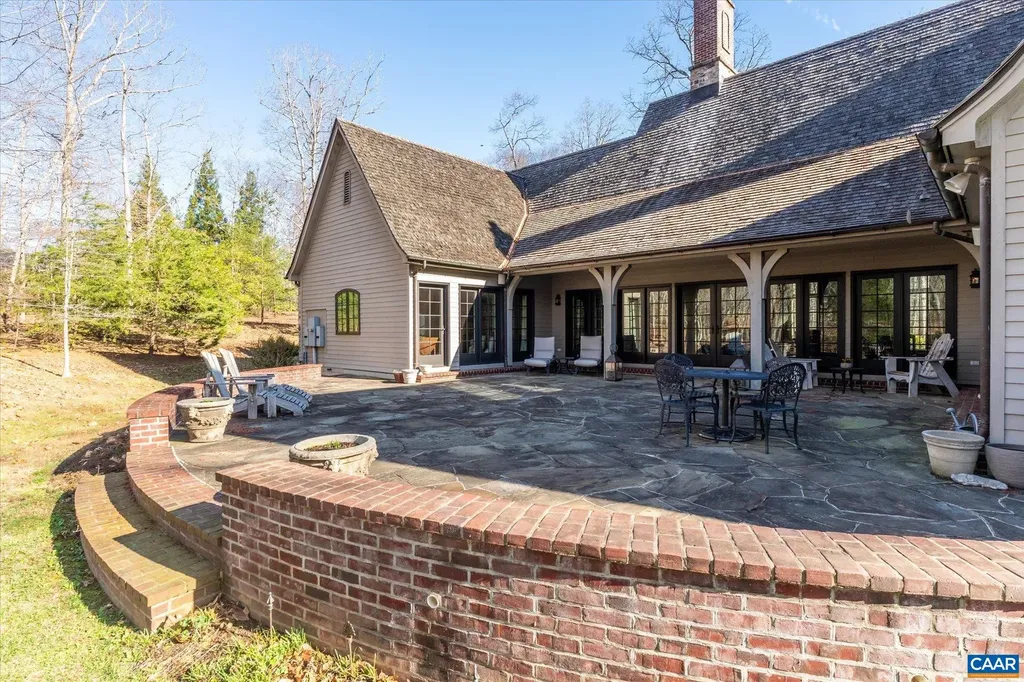 880 Club Drive Keswick VA 22947