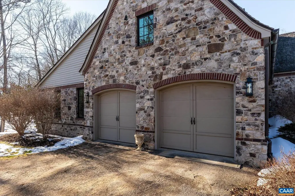 880 Club Drive Keswick VA 22947