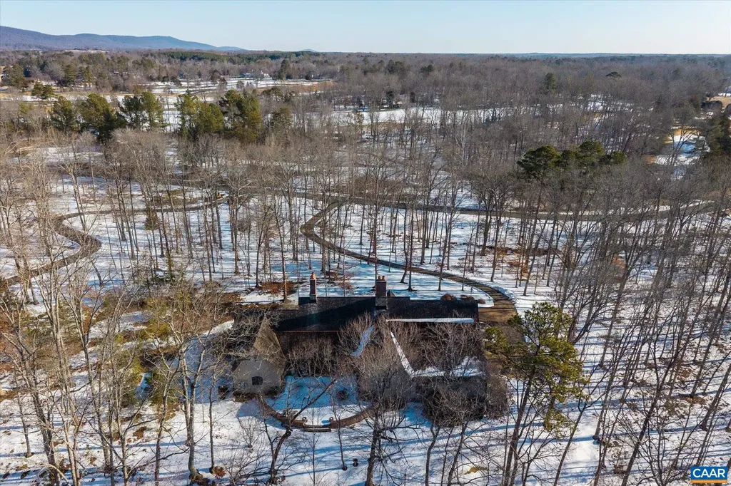 880 Club Drive Keswick VA 22947