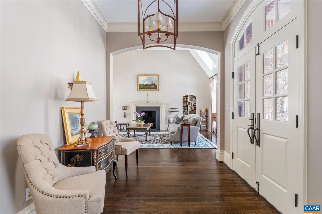 880 Club Drive Keswick VA 22947