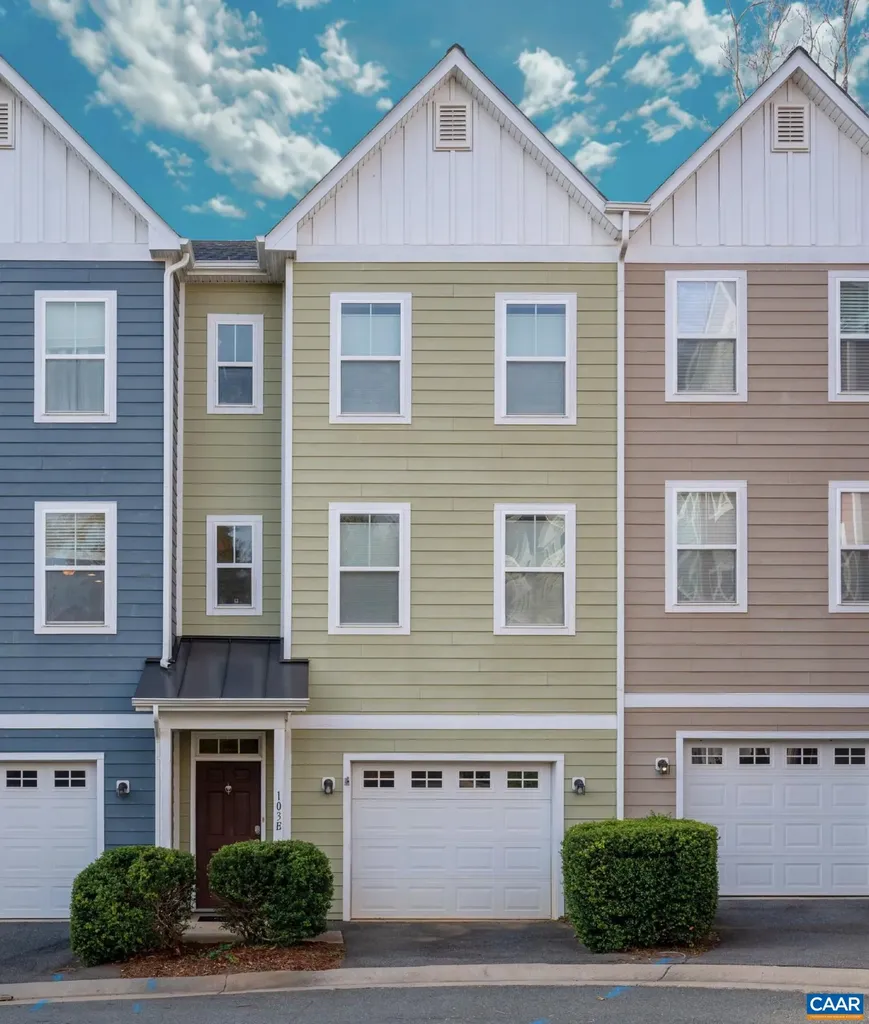 Charlottesville VA, 103 Longwood Drive, Unit E