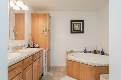 7583 Ford View Road Weyers Cave VA 24486
