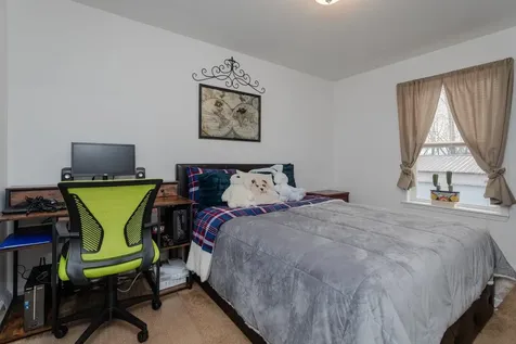 7583 Ford View Road Weyers Cave VA 24486