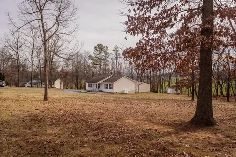 7583 Ford View Road Weyers Cave VA 24486
