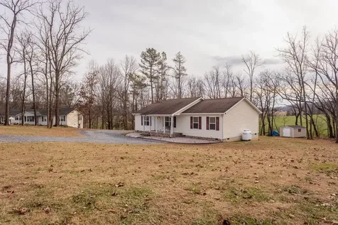 7583 Ford View Road Weyers Cave VA 24486