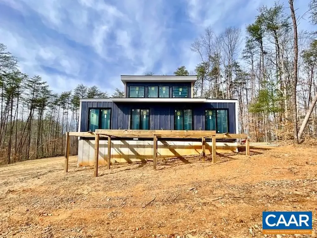 123 Keasley Lane Stanardsville VA 22973