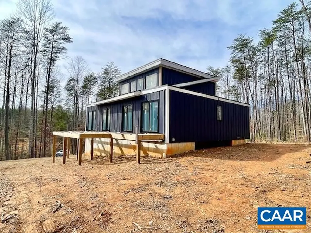 123 Keasley Lane Stanardsville VA 22973