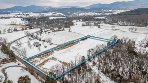 1259 Farmview Road Luray VA 22835