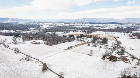 1259 Farmview Road Luray VA 22835