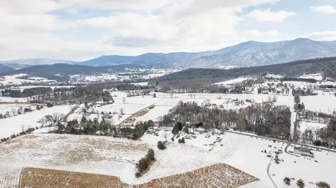 1259 Farmview Road Luray VA 22835