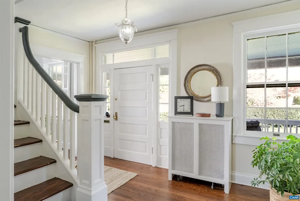 1826 Wayside Place Charlottesville VA 22903