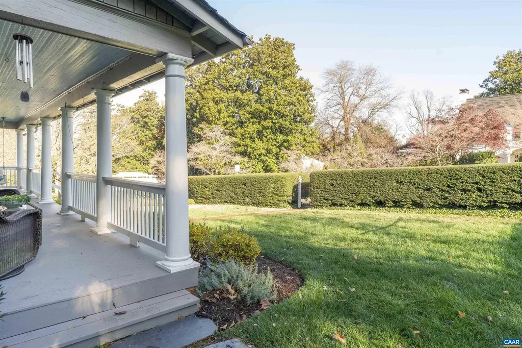 1826 Wayside Place Charlottesville VA 22903