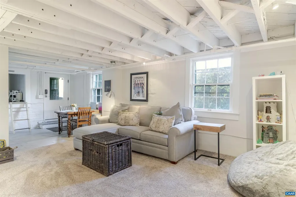 1826 Wayside Place Charlottesville VA 22903