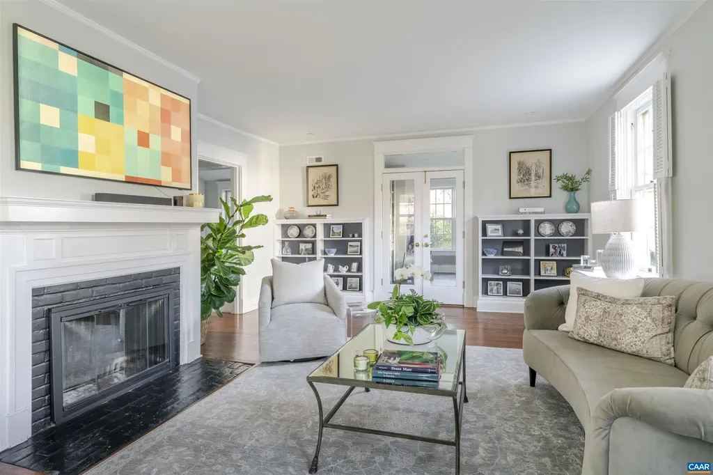 1826 Wayside Place Charlottesville VA 22903