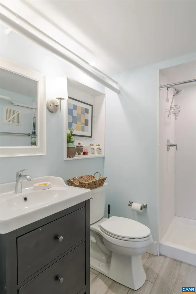 1826 Wayside Place Charlottesville VA 22903