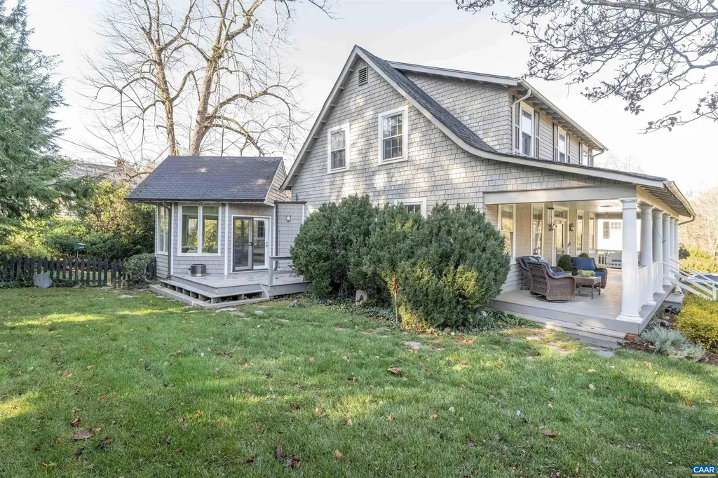 1826 Wayside Place Charlottesville VA 22903