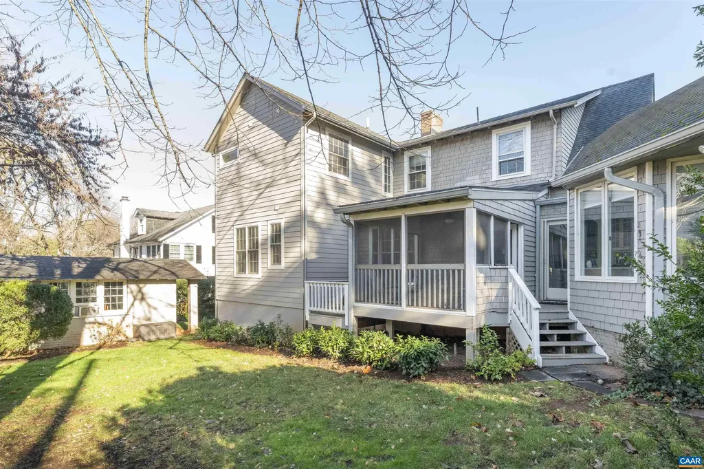 1826 Wayside Place Charlottesville VA 22903