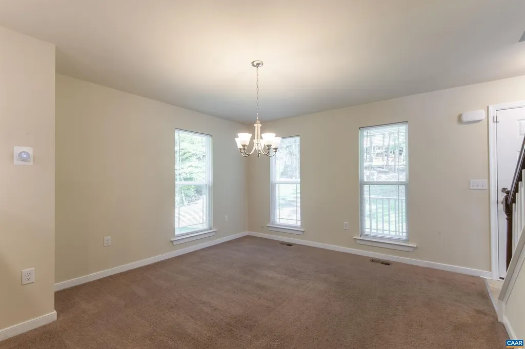 13 Zephyr Road Palmyra VA 22963