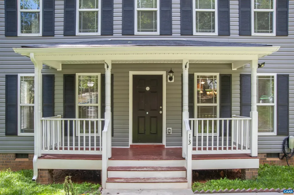 13 Zephyr Road Palmyra VA 22963