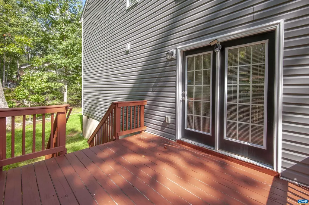 13 Zephyr Road Palmyra VA 22963