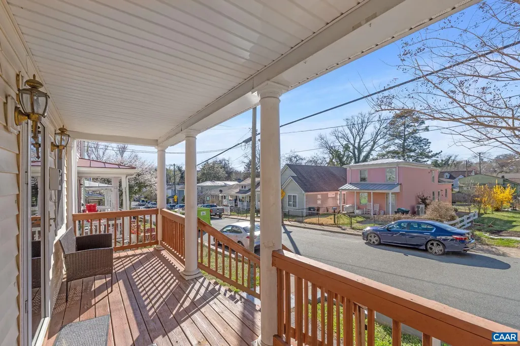 354 10 1/2 Street NW Charlottesville VA 22903