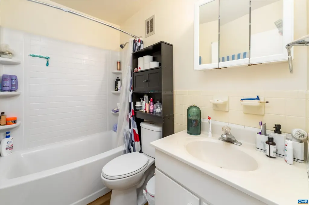 2517 Hydraulic Road Charlottesville VA 22901