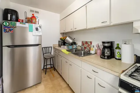 2517 Hydraulic Road Charlottesville VA 22901