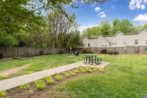 2517 Hydraulic Road Charlottesville VA 22901