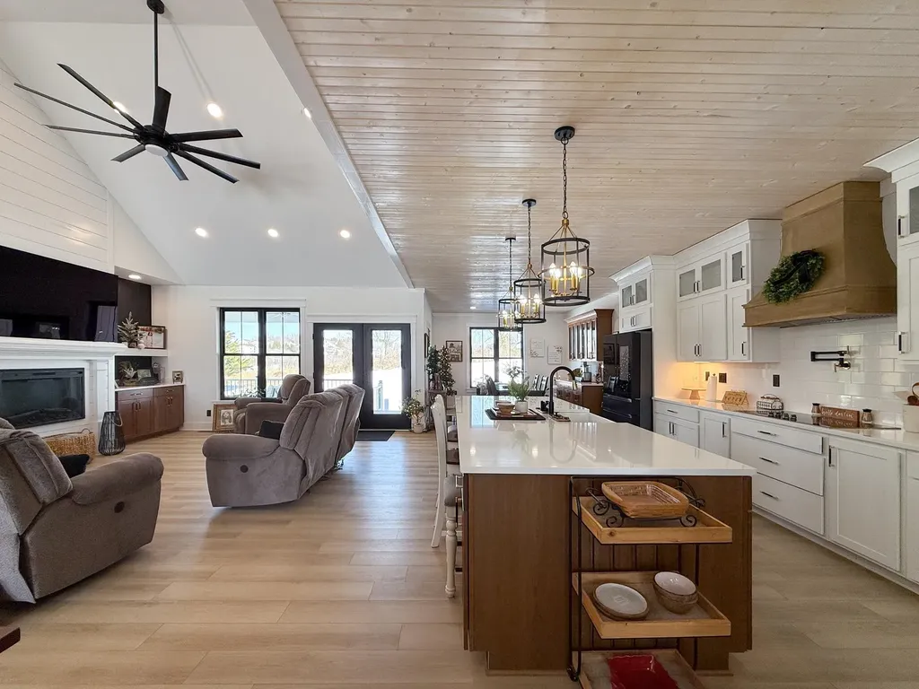 42 J Ranch Lane Fishersville VA 22939