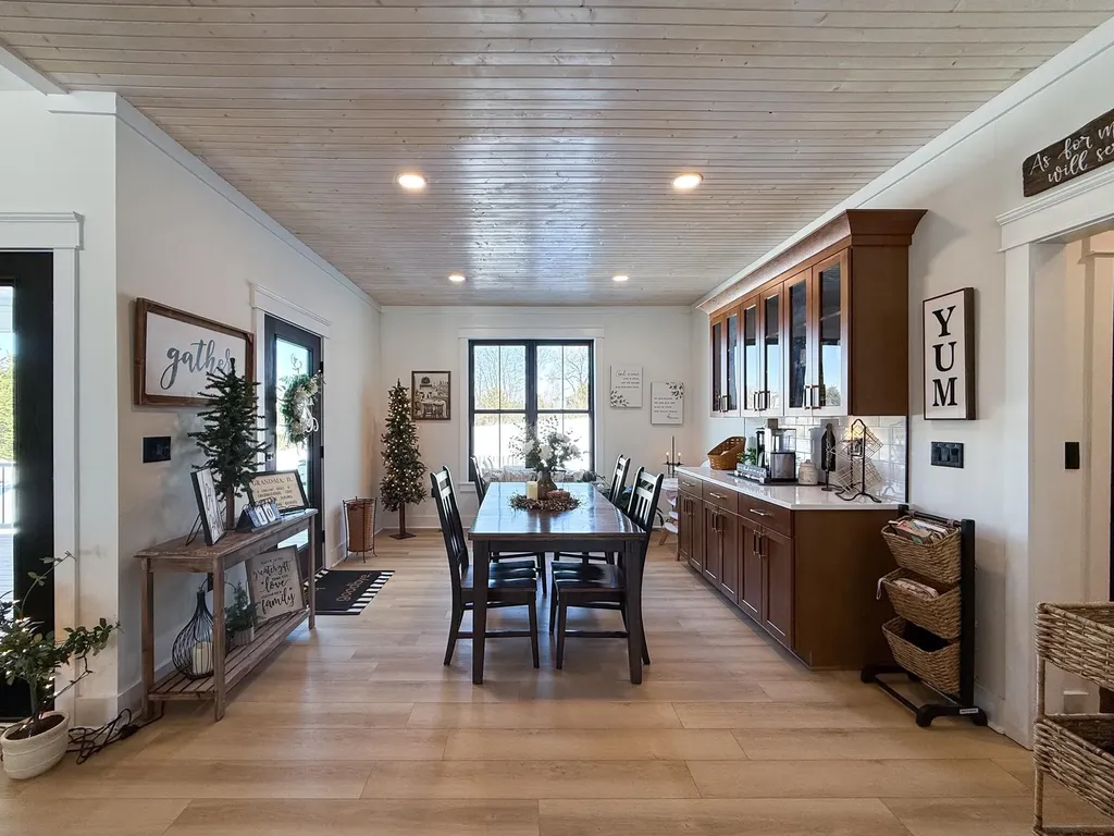 42 J Ranch Lane Fishersville VA 22939