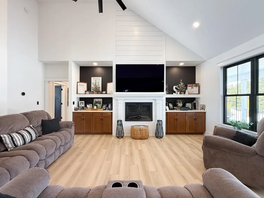 42 J Ranch Lane Fishersville VA 22939