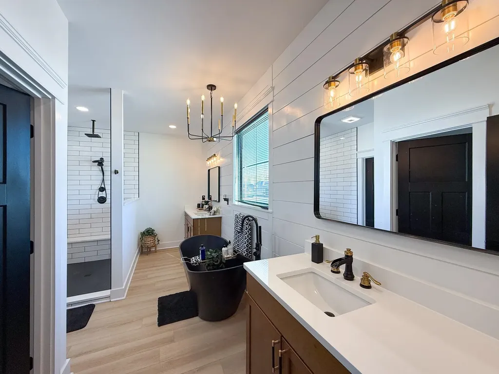 42 J Ranch Lane Fishersville VA 22939