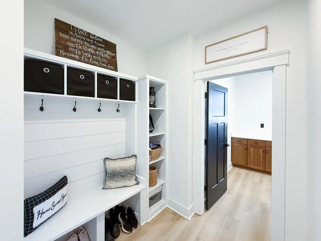 42 J Ranch Lane Fishersville VA 22939