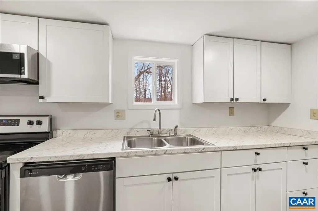 662 Celt Road Stanardsville VA 22973