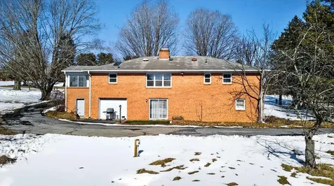 736 Middlebrook Road Staunton VA 24401