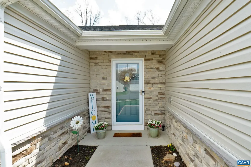 108 Archer Drive Palmyra VA 22963