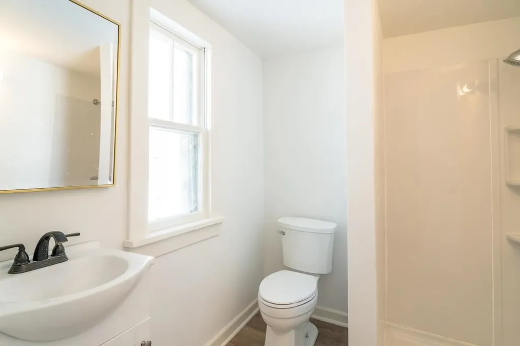 314 Spring Avenue W Elkton VA 22827