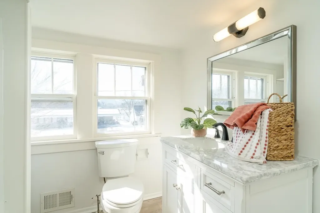 314 Spring Avenue W Elkton VA 22827