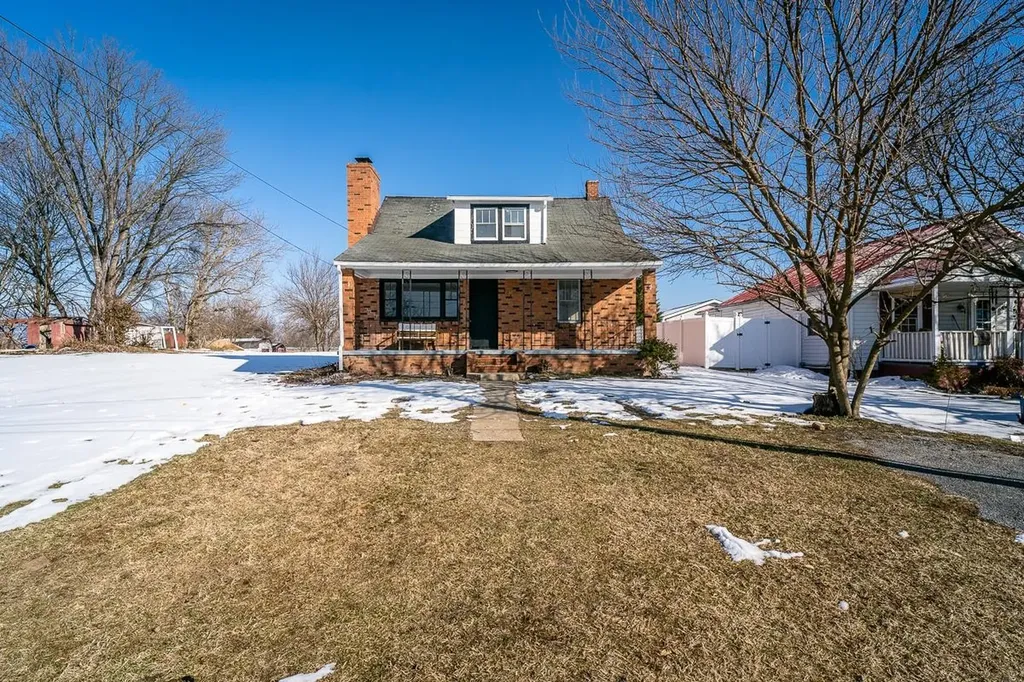 314 Spring Avenue W Elkton VA 22827