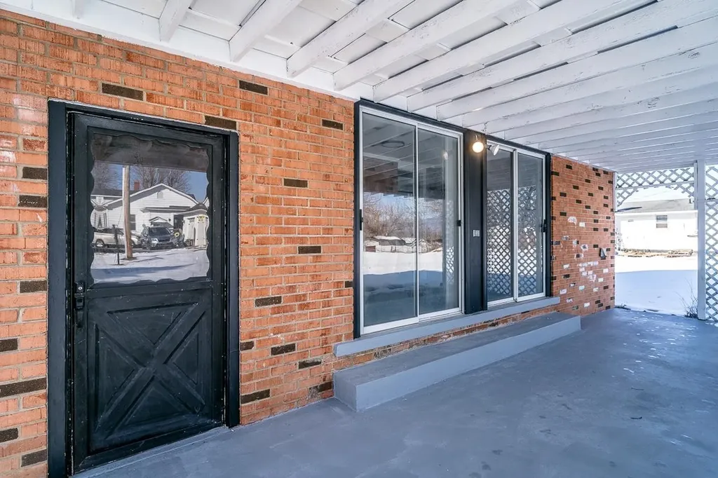 314 Spring Avenue W Elkton VA 22827