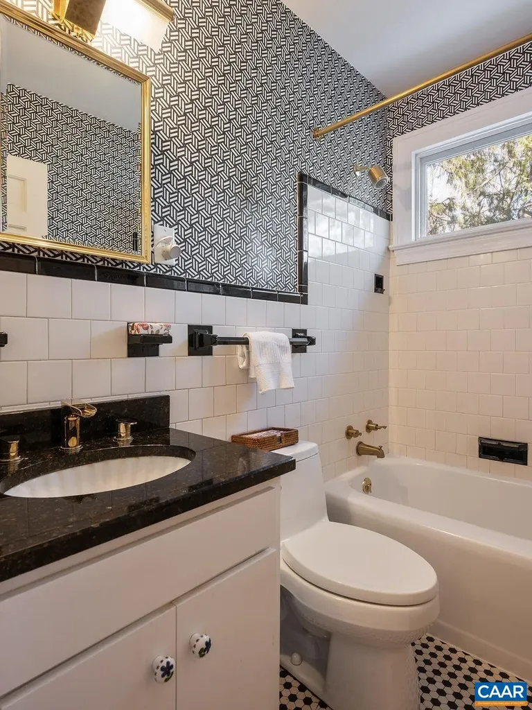 1621 Meadowbrook Heights Road Charlottesville VA 22901