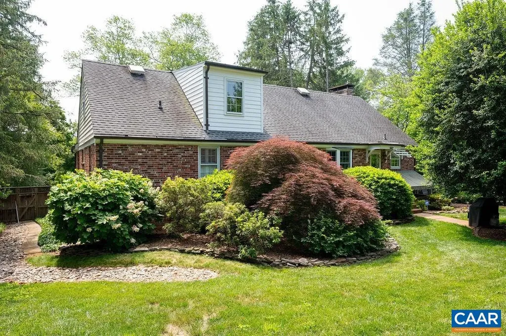 1621 Meadowbrook Heights Road Charlottesville VA 22901
